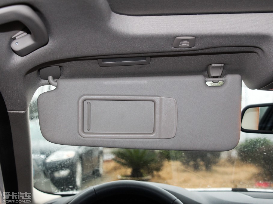 2014R5ϵ 528Li xDrive AOӋb