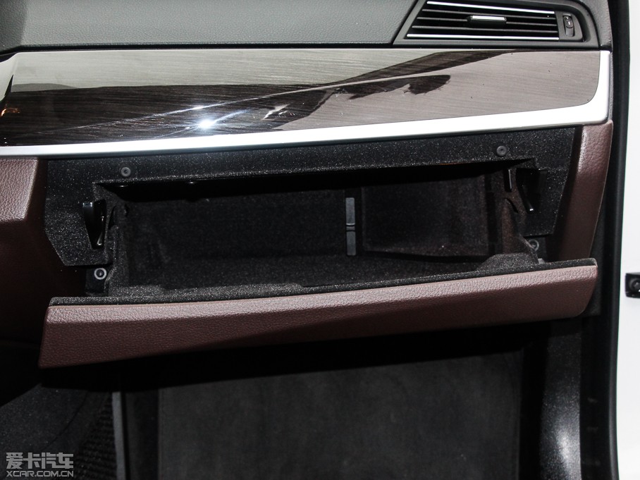 2014R5ϵ 528Li xDrive AOӋb