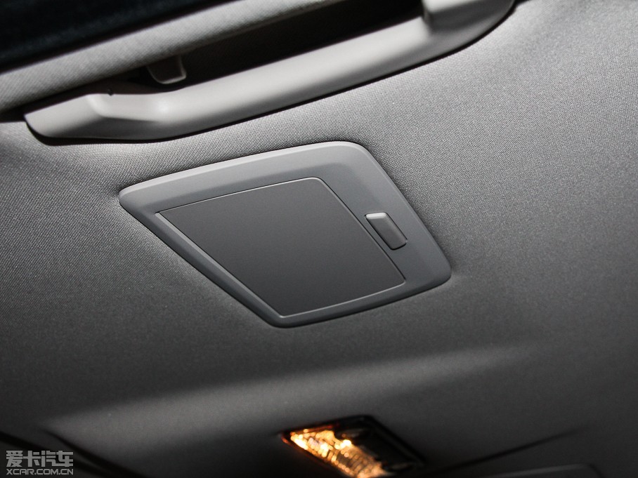 2014R5ϵ 528Li xDrive AOӋb