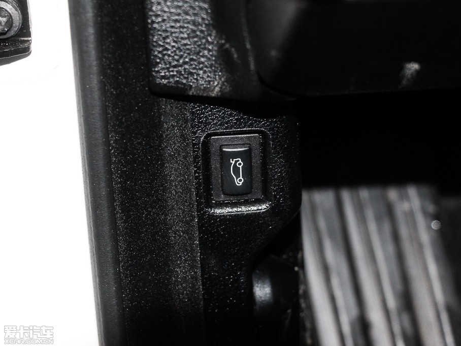 2014R5ϵ 528Li xDrive AOӋb