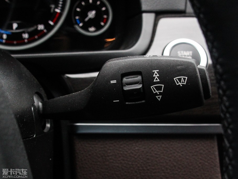 2014R5ϵ 528Li xDrive AOӋb