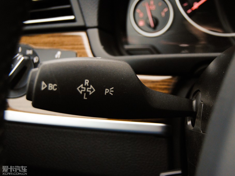 2014R5ϵ 528Li xDrive L(fng)O(sh)Ӌ(j)b