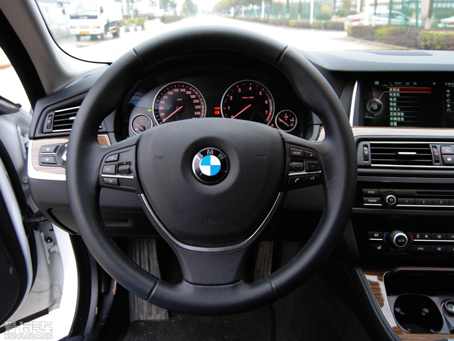 2014R5ϵ 528Li xDrive L(fng)O(sh)Ӌb