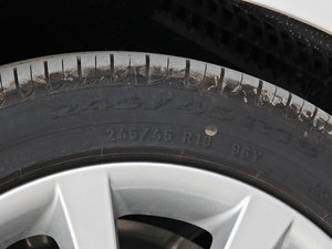 2014528Li xDrive I ^