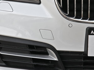 2014528Li xDrive I ^