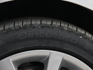 2014528Li xDrive I ^