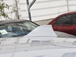 2014528Li xDrive I ^