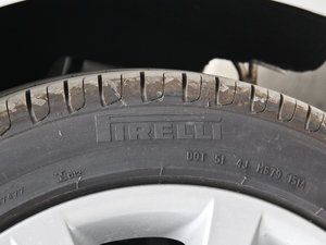 2014528Li xDrive I ^