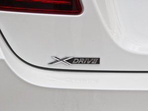 2014528Li xDrive I ^