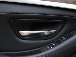 2014528Li xDrive LOӋb g