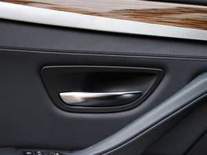 2014528Li xDrive LOӋb g