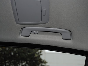 2014528Li xDrive LOӋb g