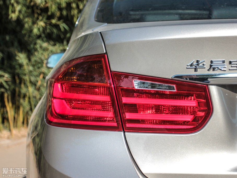 2014R3ϵ 320Li AOӋb