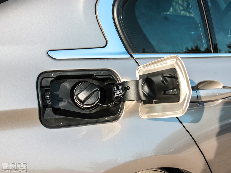 2014R3ϵ 320Li AOӋb