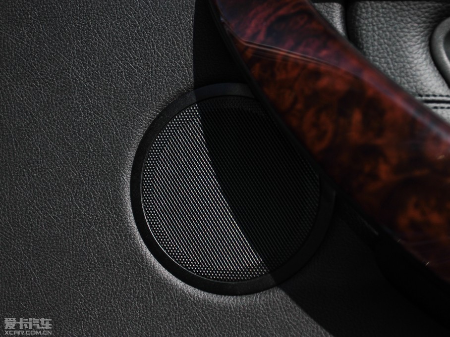 2014R3ϵ 320Li AOӋb