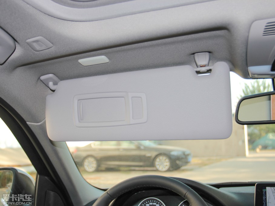 2014R3ϵ 320Li AOӋb