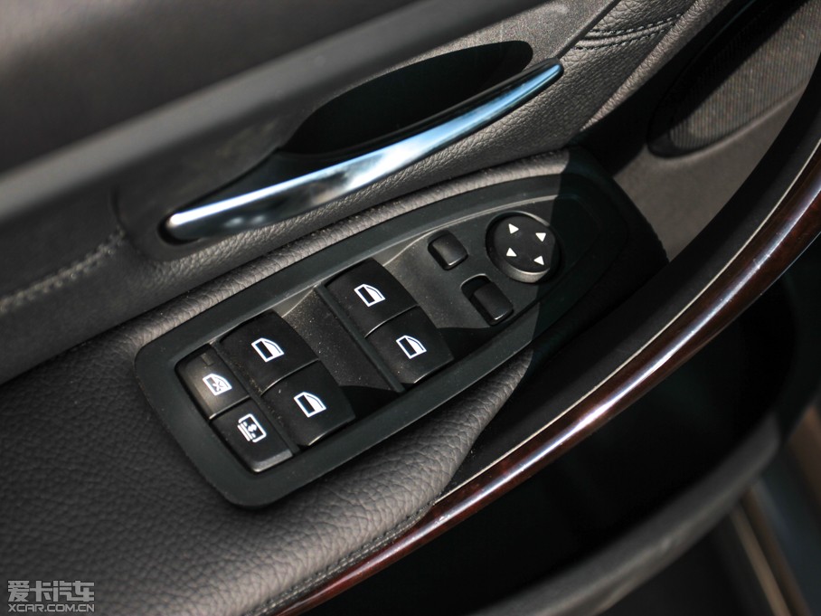 2014R3ϵ 320Li AOӋb