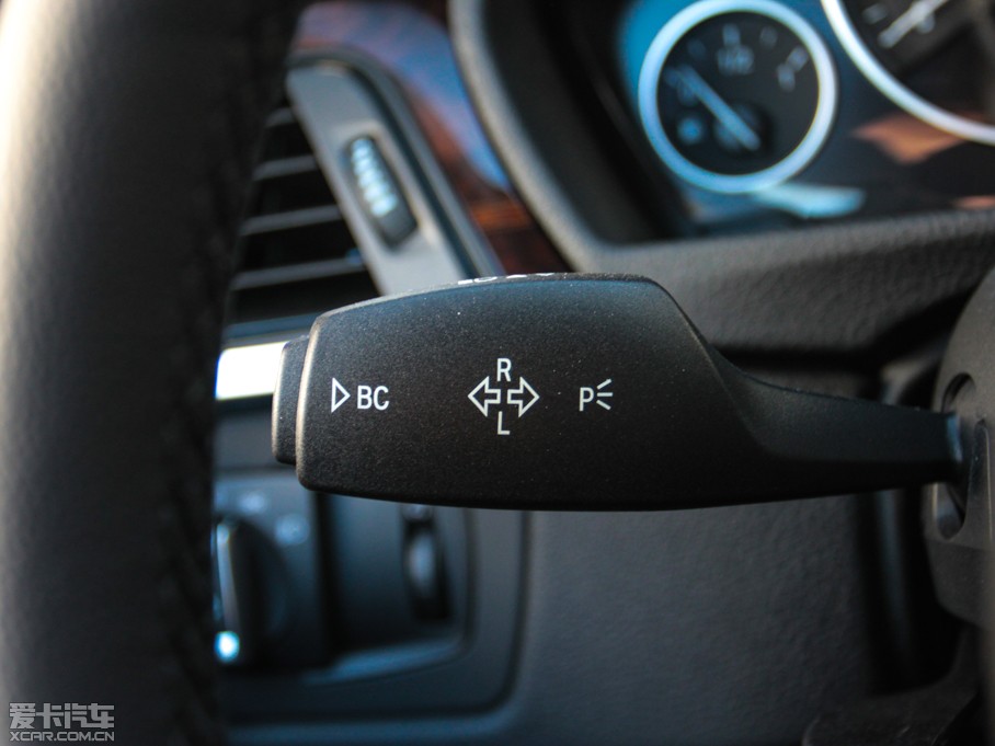 2014R3ϵ 320Li AOӋb