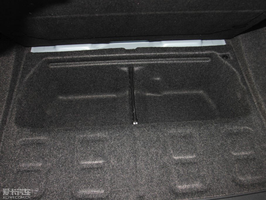 2014R3ϵ 320Li AOӋb