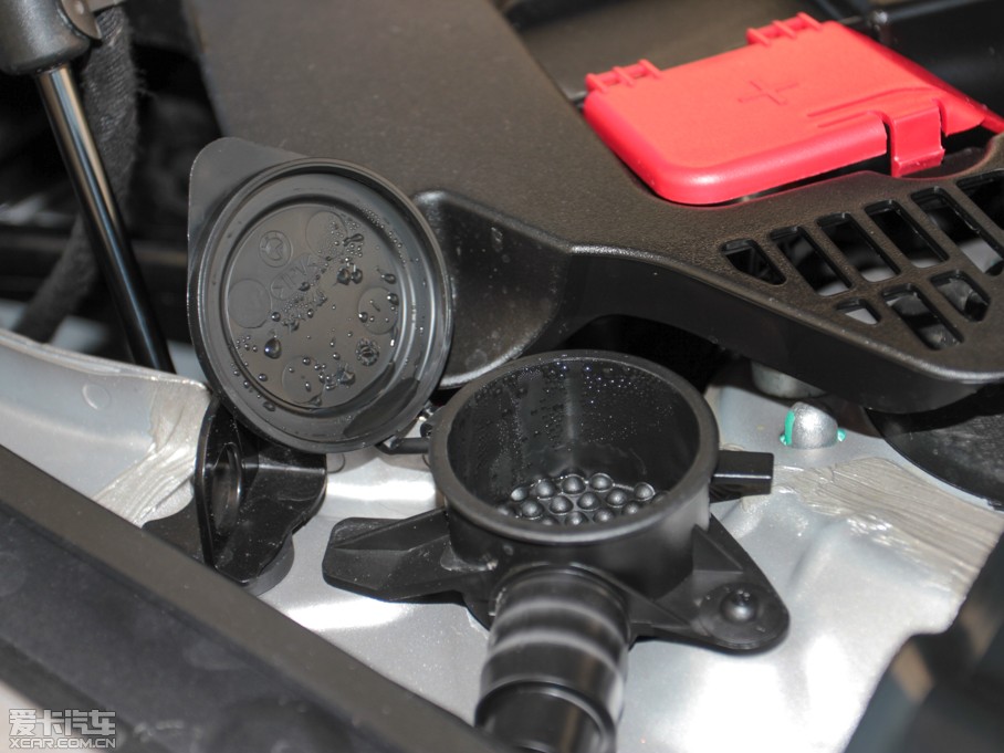 2014R3ϵ 320Li AOӋb