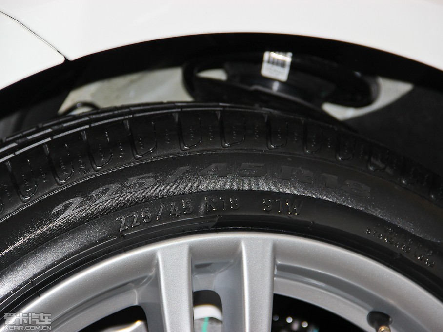 2014R3ϵ 320Li r(sh)