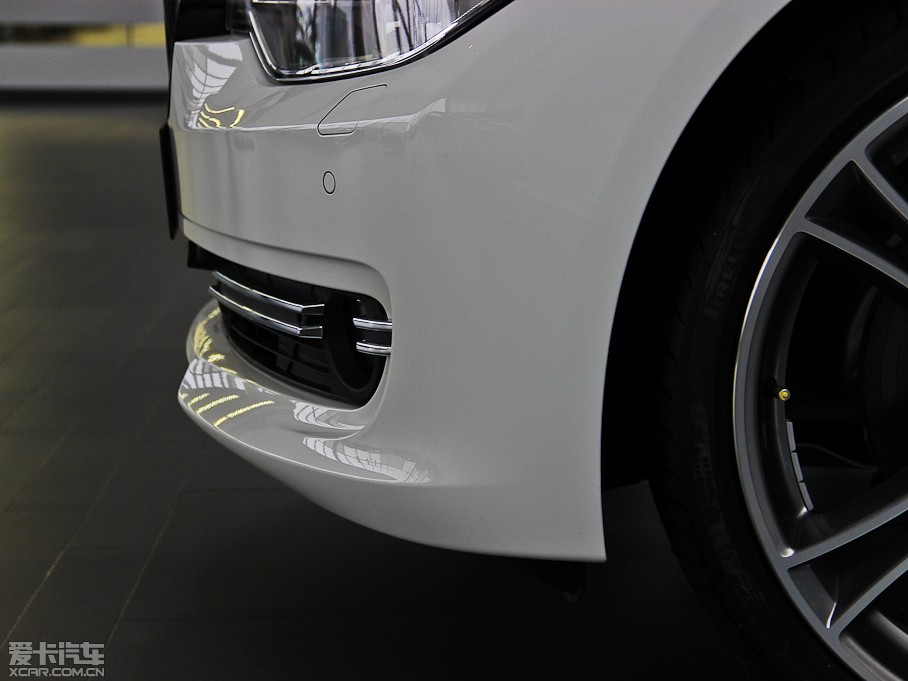 2014R3ϵ 328Li AOӋb