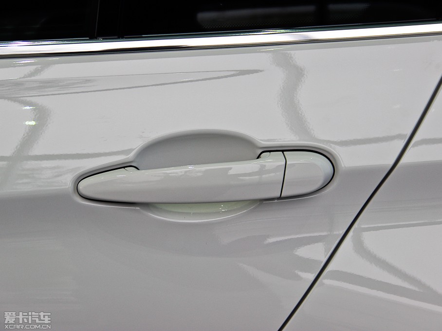 2014R3ϵ 328Li AOӋb