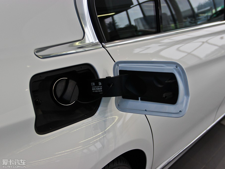 2014R3ϵ 328Li AOӋb