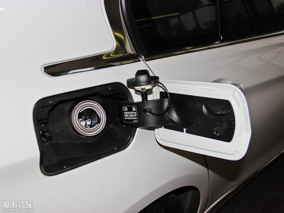 2014R3ϵ 328Li AOӋb