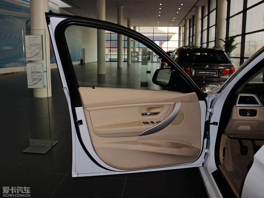 2014R3ϵ 320Li ք