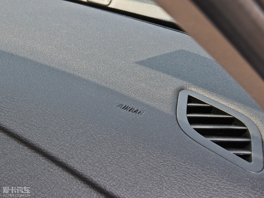 2014RX1 xDrive20i \OӋb