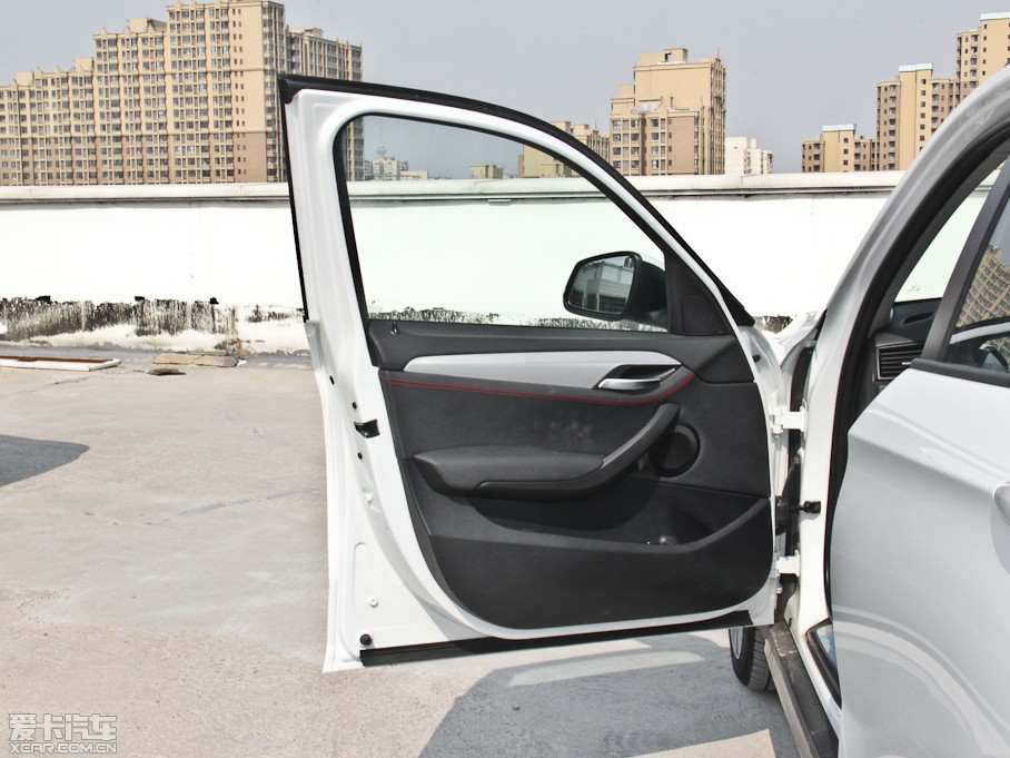 2014RX1 xDrive20i \OӋb