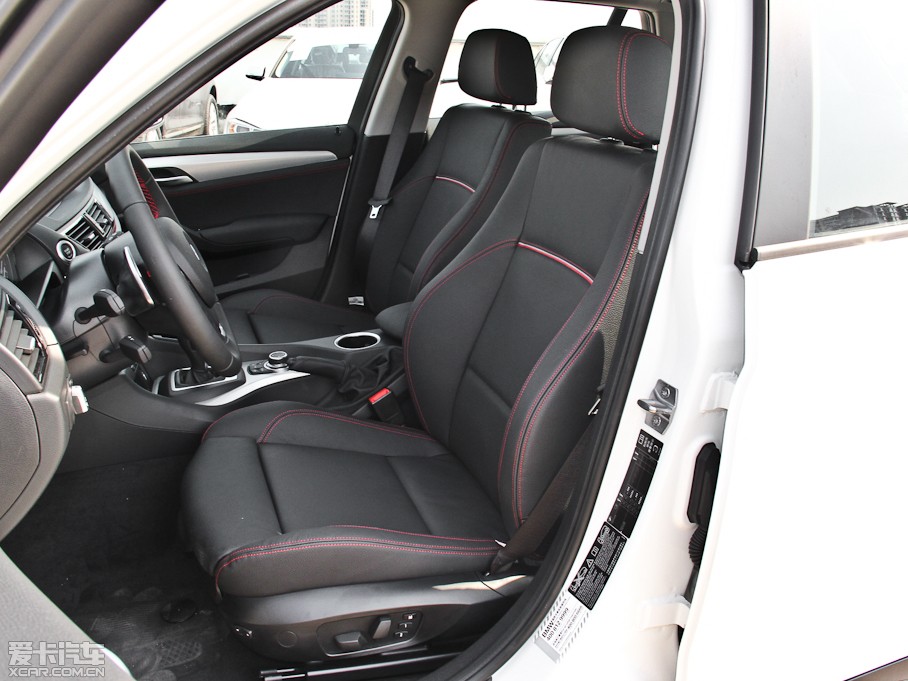 2014��RX1 xDrive20i �\���OӋ���b