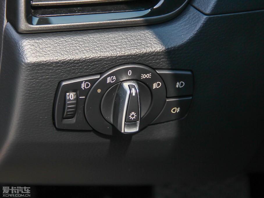 2014RX1 sDrive18i r