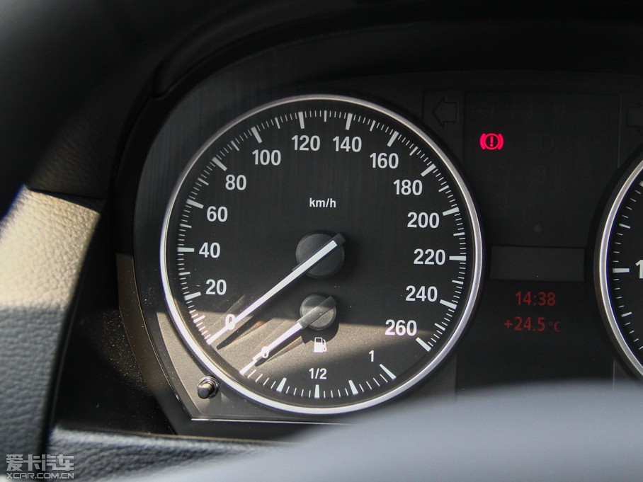 2014RX1 sDrive18i r