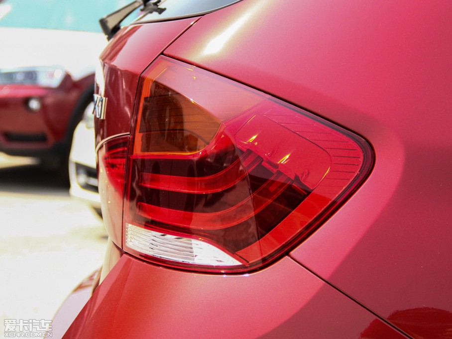 2014RX1 sDrive18i r