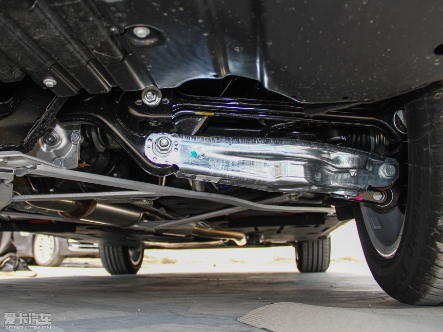 2014RX1 sDrive18i r