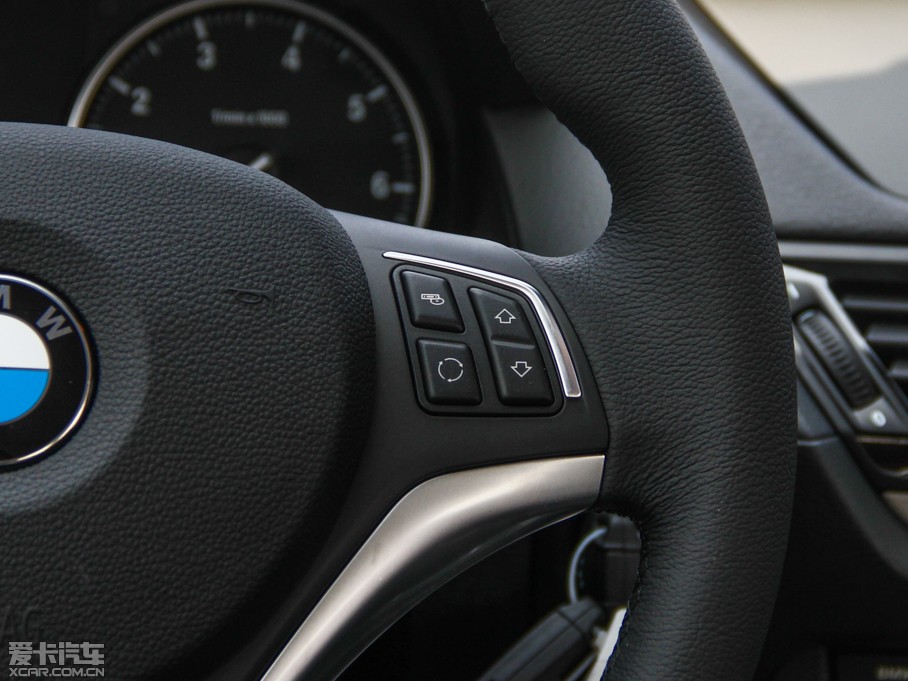 2014RX1 sDrive18i r