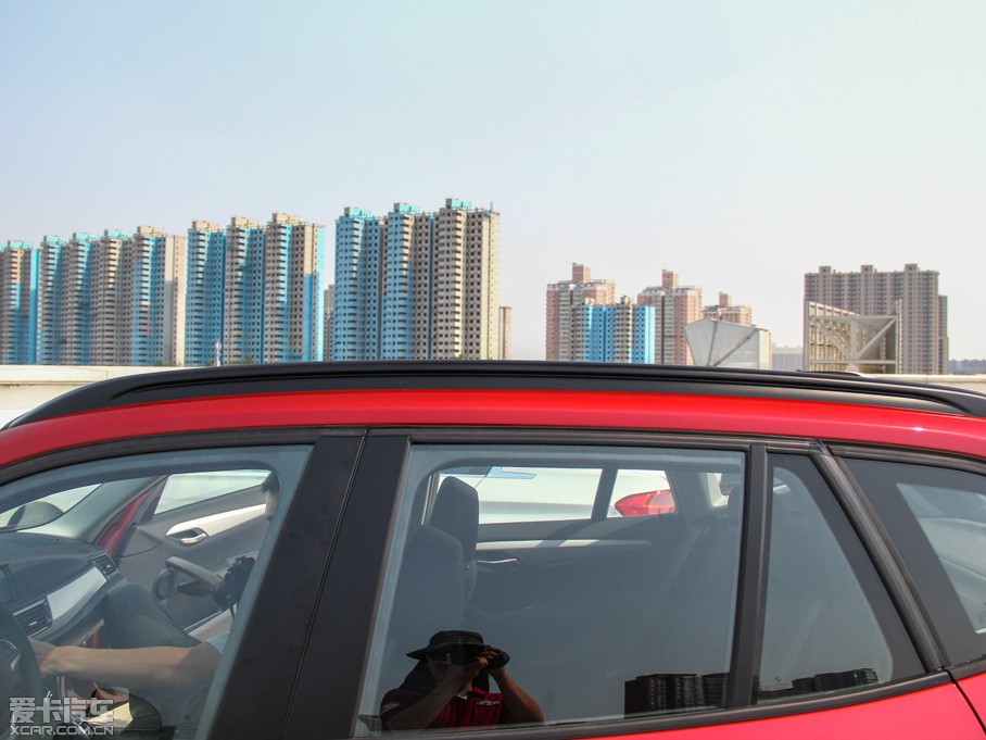 2014RX1 sDrive18i r