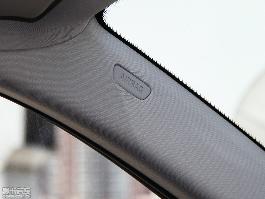 2014RX1 sDrive18i r