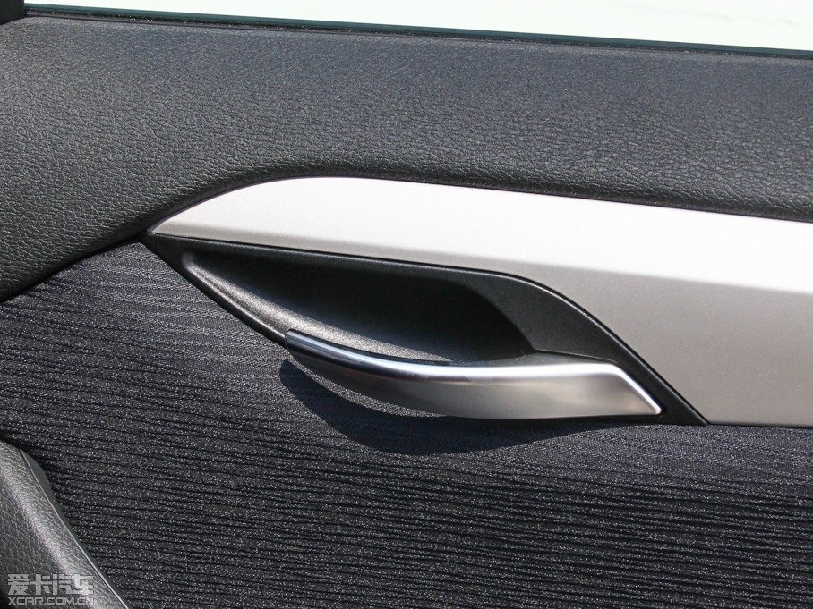 2014RX1 sDrive18i r