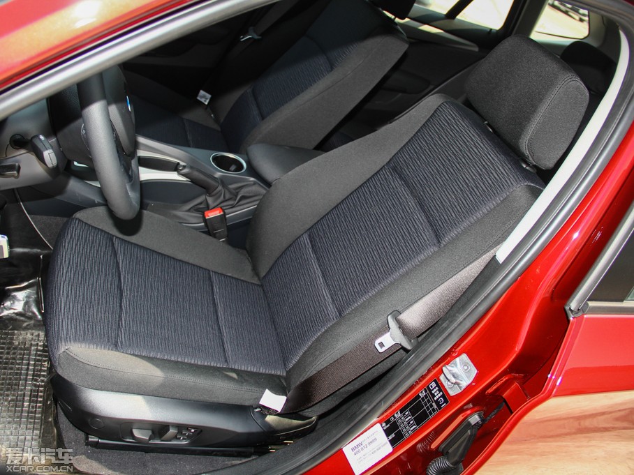 2014RX1 sDrive18i r