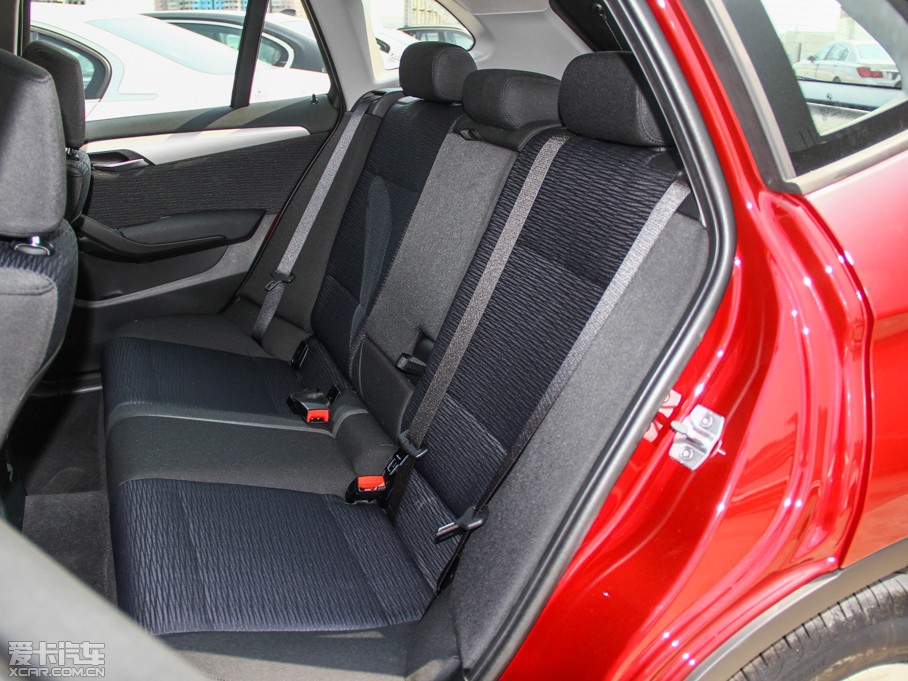 2014RX1 sDrive18i r(sh)