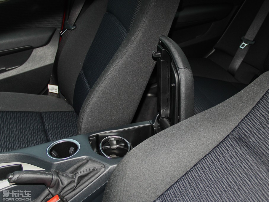 2014RX1 sDrive18i r