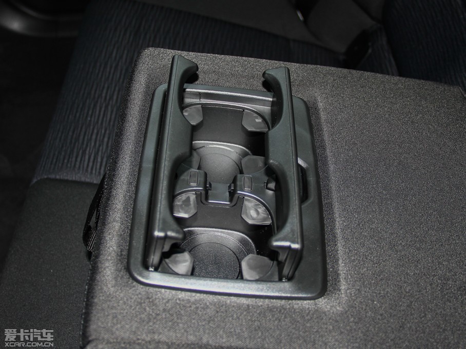 2014RX1 sDrive18i r