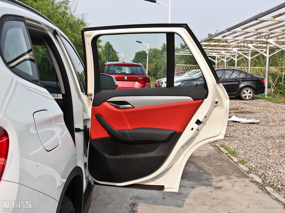 2014RX1 xDrive20i \OӋb