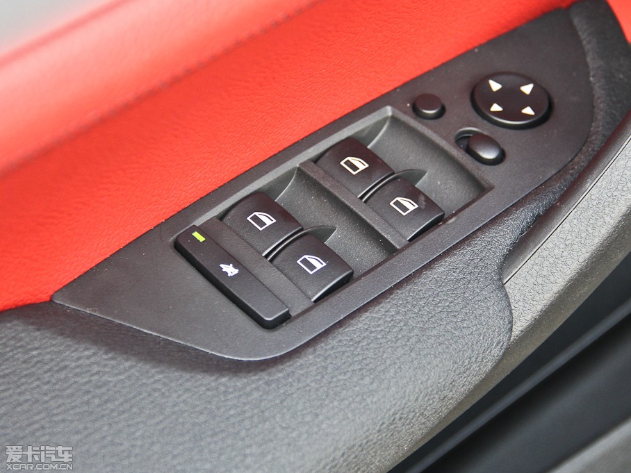 2014��RX1 xDrive20i �\���OӋ���b