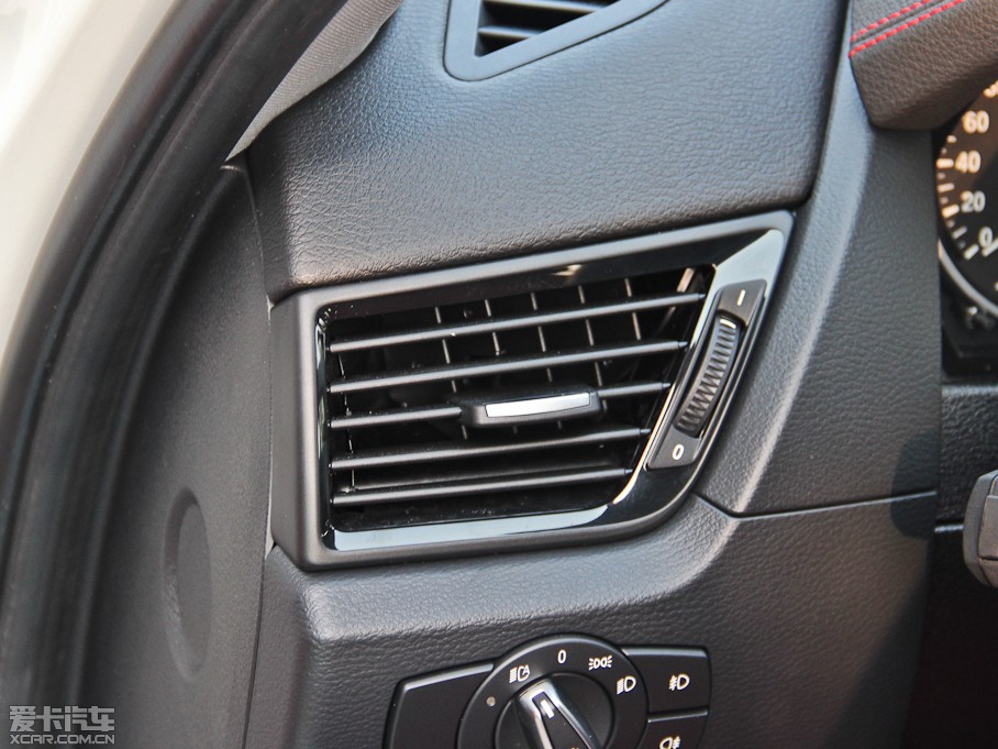 2014��RX1 xDrive20i �\���OӋ���b