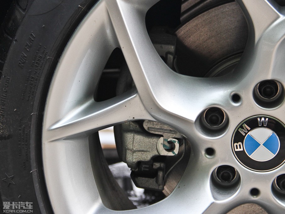 2014RX1 sDrive18i XOӋb