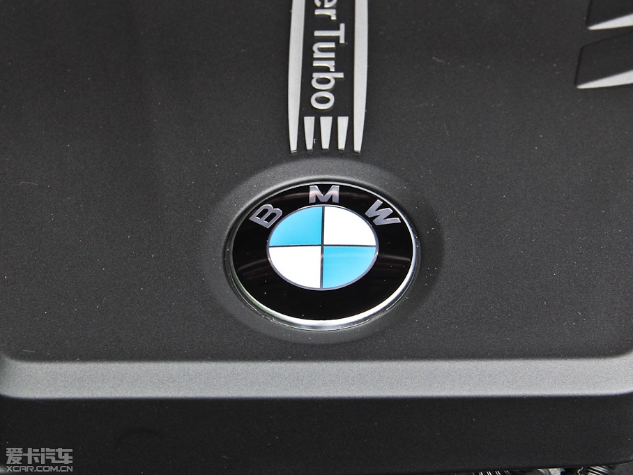 2014RX1 sDrive18i XOӋb